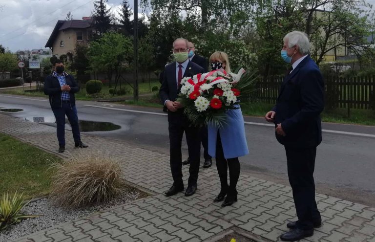 obchody święta 3 Maja w Komornikach